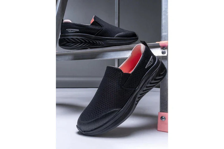 Red Tape Womens Sports Walking Shoes - Black/Black